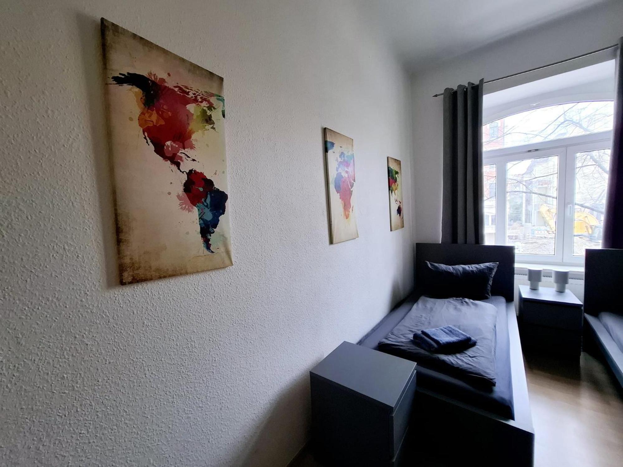 Altbauwohnung Direkt An Der Karli Mit Balkon - Netflix Inklusive Leipzig Exterior photo